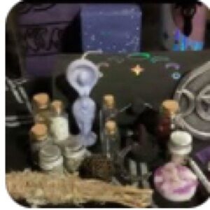 GONE! ADDED TO A BUNDLE! Goddess cauldron Surprise candle Cauldron & box set.